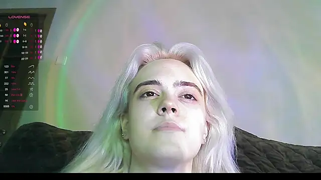 Oxcy_Secret live cam on StripChat