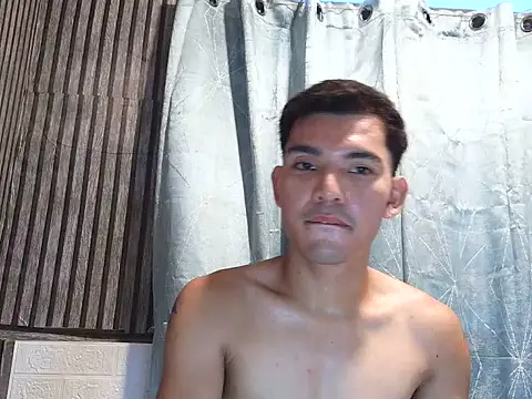 moremoreguys webcam