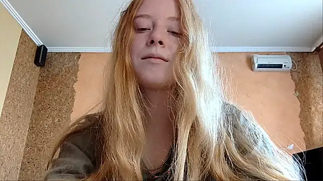 KateVibe_01 webcam