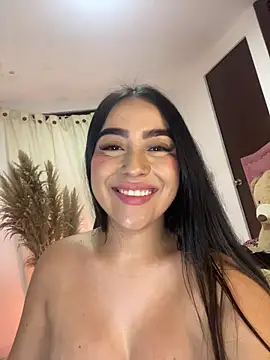 sophia_hot_lover (F young) - amazing big squirt