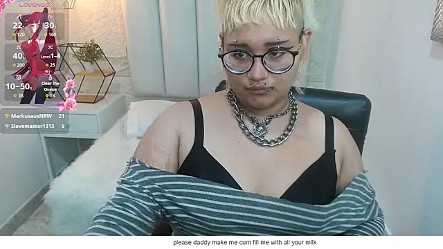 Echypyon_ live cam on StripChat