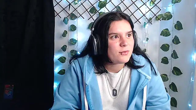 Nika_1_ webcam