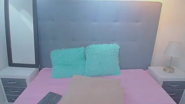 chaneelstark webcam