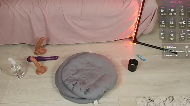 bettyboom_ webcam