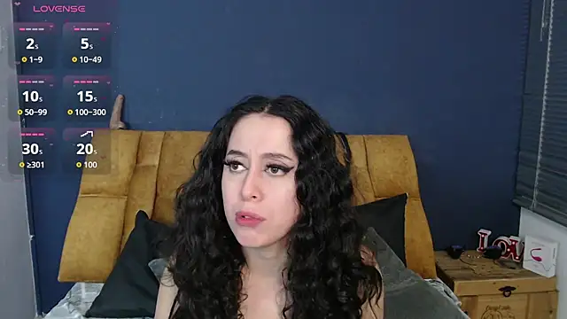 KendraaSimons webcam