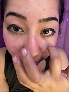 anni_ross webcam