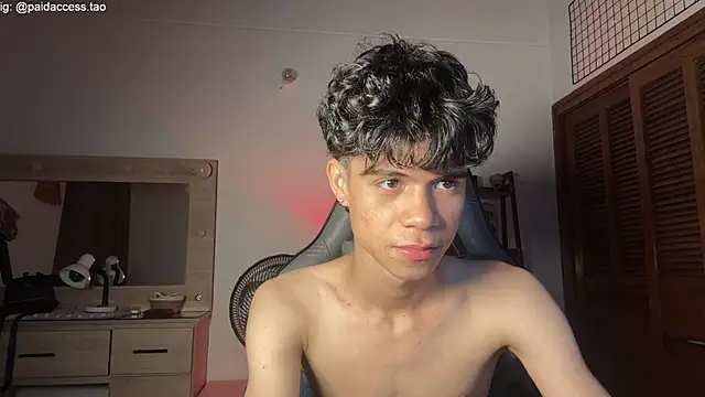 OopsAgain_ webcam