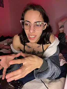 Poison_Ivy_29 webcam