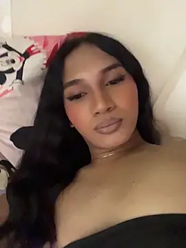 slutty_aki webcam