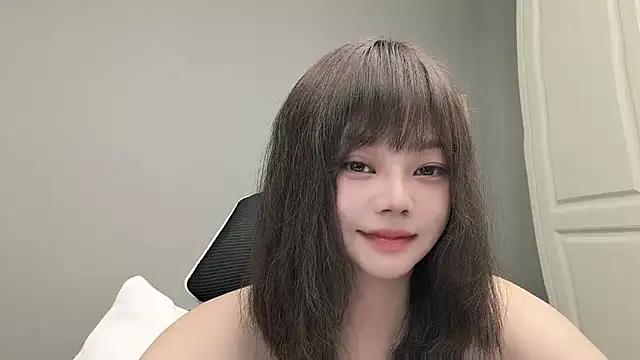 lumina88889 live cam on StripChat