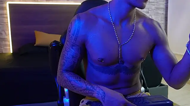 aaron_bolt webcam