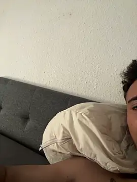 unkn0wncouplexo webcam