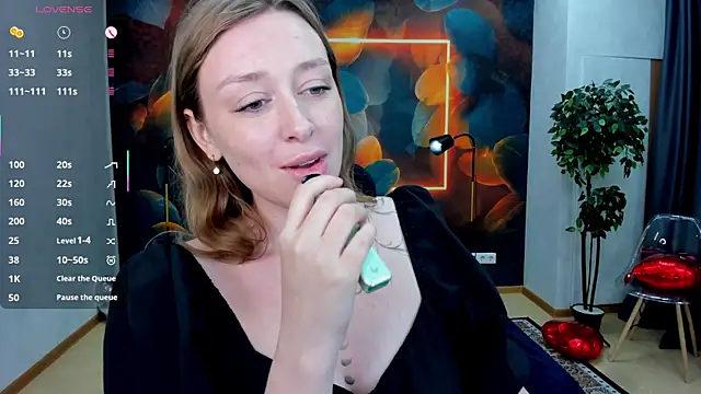 evashiny_ live cam on StripChat