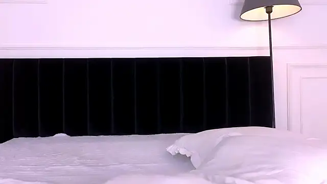 NoraAddams live cam on StripChat