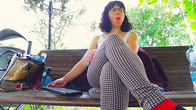 PublicBigLabia live cam on StripChat