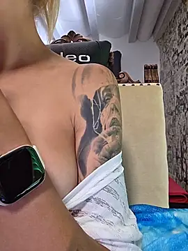 kylie_blck webcam