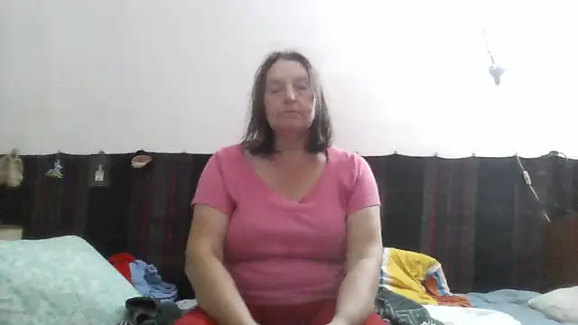 AnnaLive570 live cam on StripChat