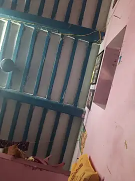 cute_riya_11 webcam