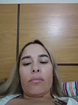 Amelia1_ webcam