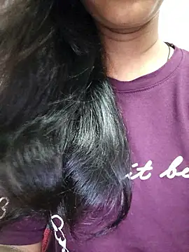 anjali2351 live cam on StripChat
