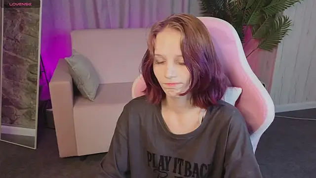 AliceJohansone webcam
