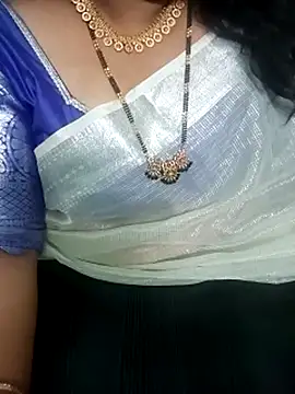 your-sameera live cam on StripChat