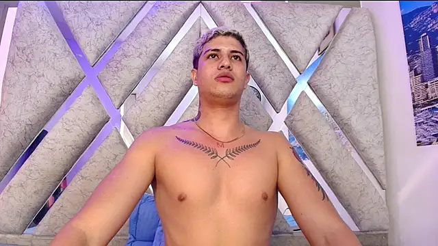 dominic_connor live cam on StripChat