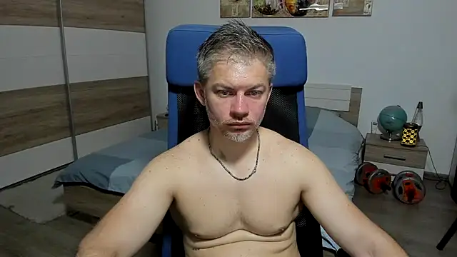 RobbyShawz live cam on StripChat