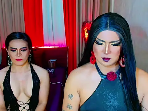 Wildest_Slave_Huntress webcam
