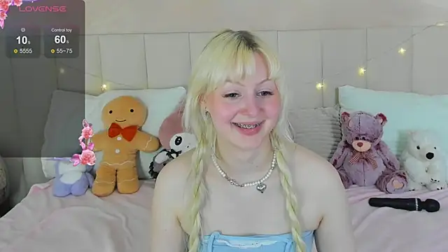 AdeleSilvy webcam