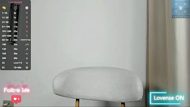 MinaDiamondd live cam on StripChat