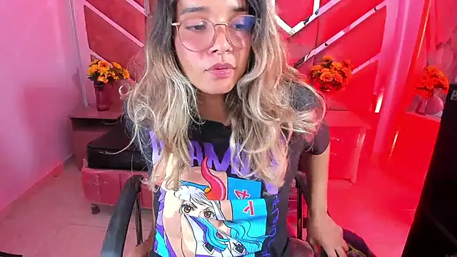 Olivia_Fox69 webcam