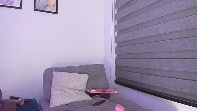 AvaFerrera webcam
