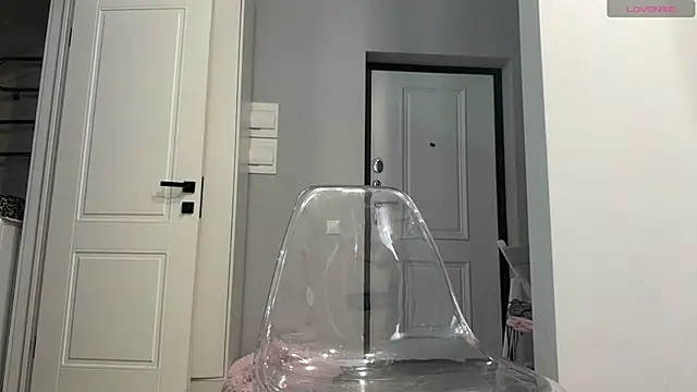 selena_favn webcam