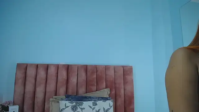 nana_levy webcam