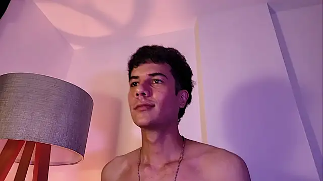 Derek_stud_ webcam