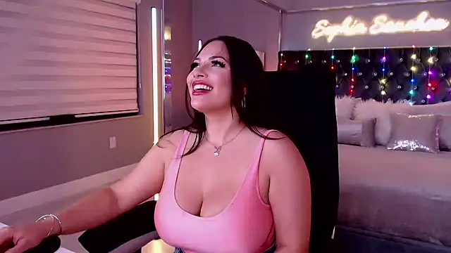 theofficialsophiasanchez live cam on StripChat