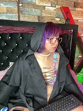 fresa_Wafflera live cam on StripChat