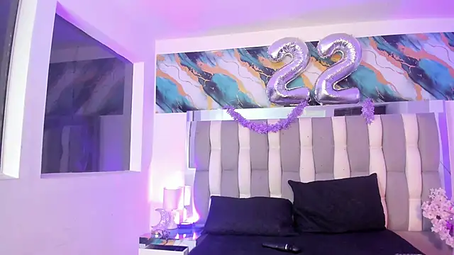 IsaDiiaz webcam
