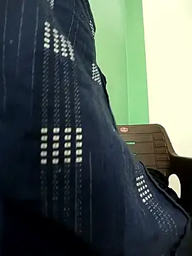 Aafreen_36 webcam