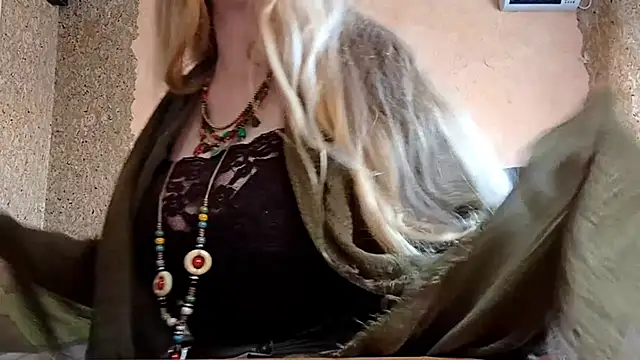 KateVibe_01 live cam on StripChat
