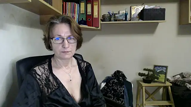 katemodel webcam