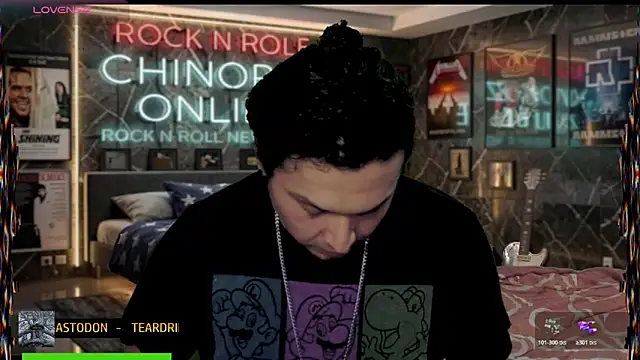 chino_roz live cam on StripChat