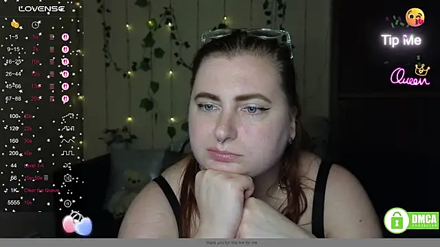 Alicia_love00 live cam on StripChat
