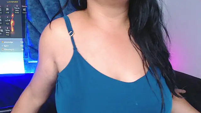 AliciaReby webcam