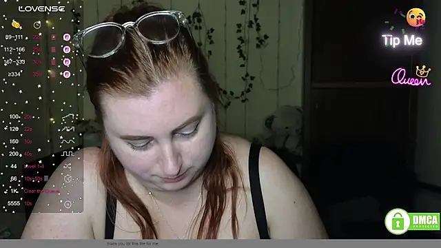 Alicia_love00 webcam