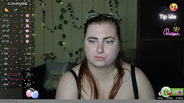 Alicia_love00 webcam