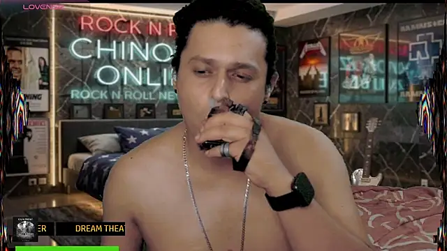 chino_roz webcam