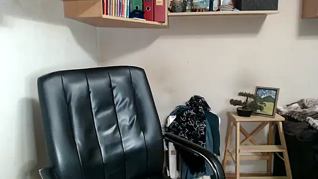 katemodel webcam