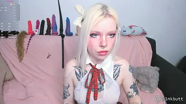 HelenGoat live cam on StripChat